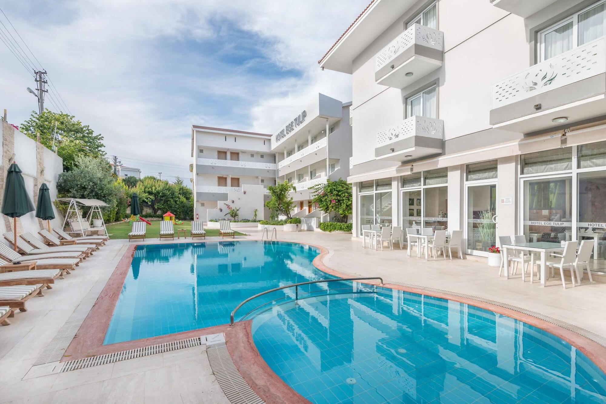 Ege Tulip Cesme Exterior foto